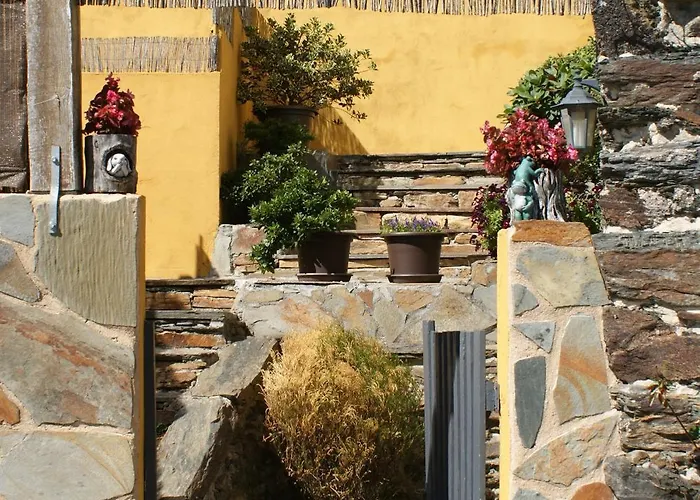 O Bolano Apto 3 アパート Villarino de Conso